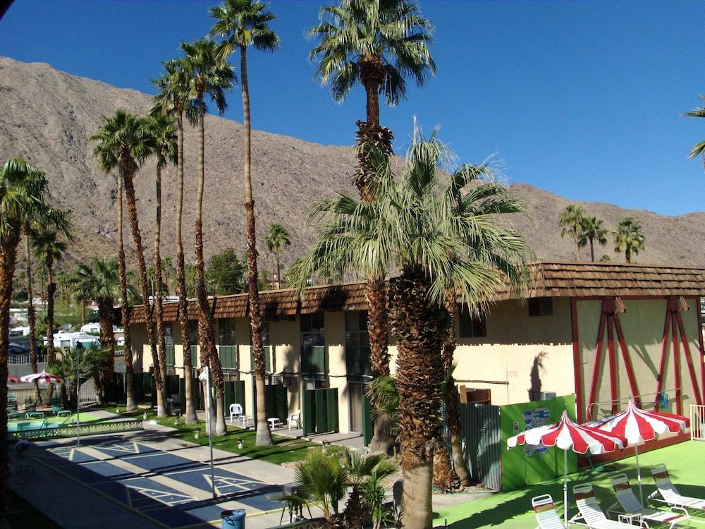 Desert Lodge Palm Springs Exterior photo